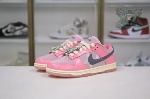 Nike Dunk Low 