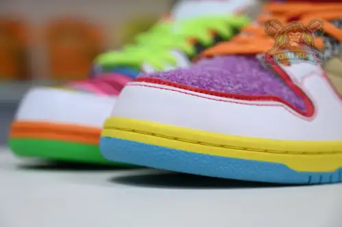 Nike Dunk Low 
