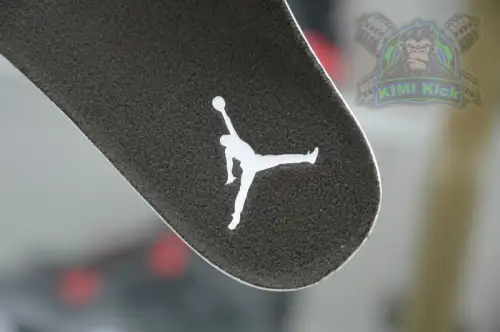 Air Jordan 11 