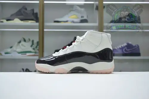 Air Jordan 11 