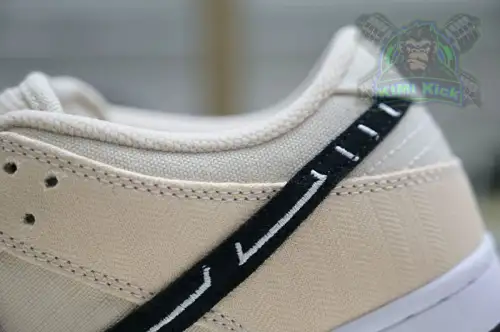 Albino & Preto X Nike Dunk Sb Low Pro 
