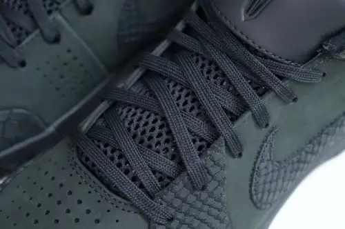 Nike Kobe 4 Protro 