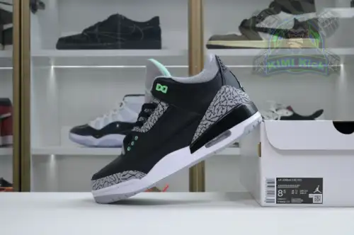 Air Jordan 3 Green Glow 