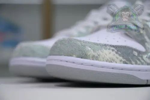 Nike Dunk Low Cny 