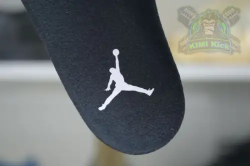 Jordan Air Jordan 4 Retro 