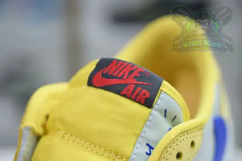 Travis Scott X Jordan Air Jordan 1Low Canary 