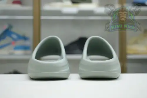 Adidas Originals Yeezy Slide Salt 