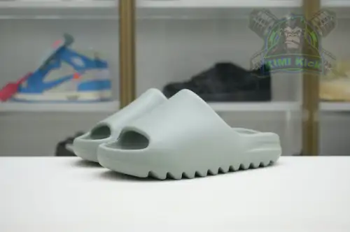 Adidas Originals Yeezy Slide Salt 