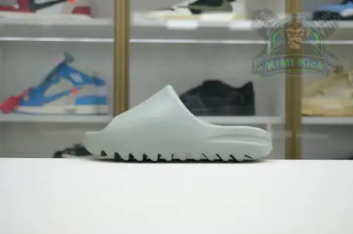 Adidas Originals Yeezy Slide Salt 
